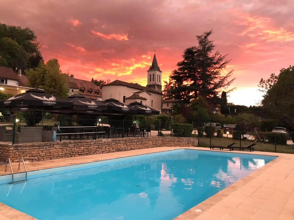 Hotel Restaurant Les Falaises Bouziès Exteriör bild