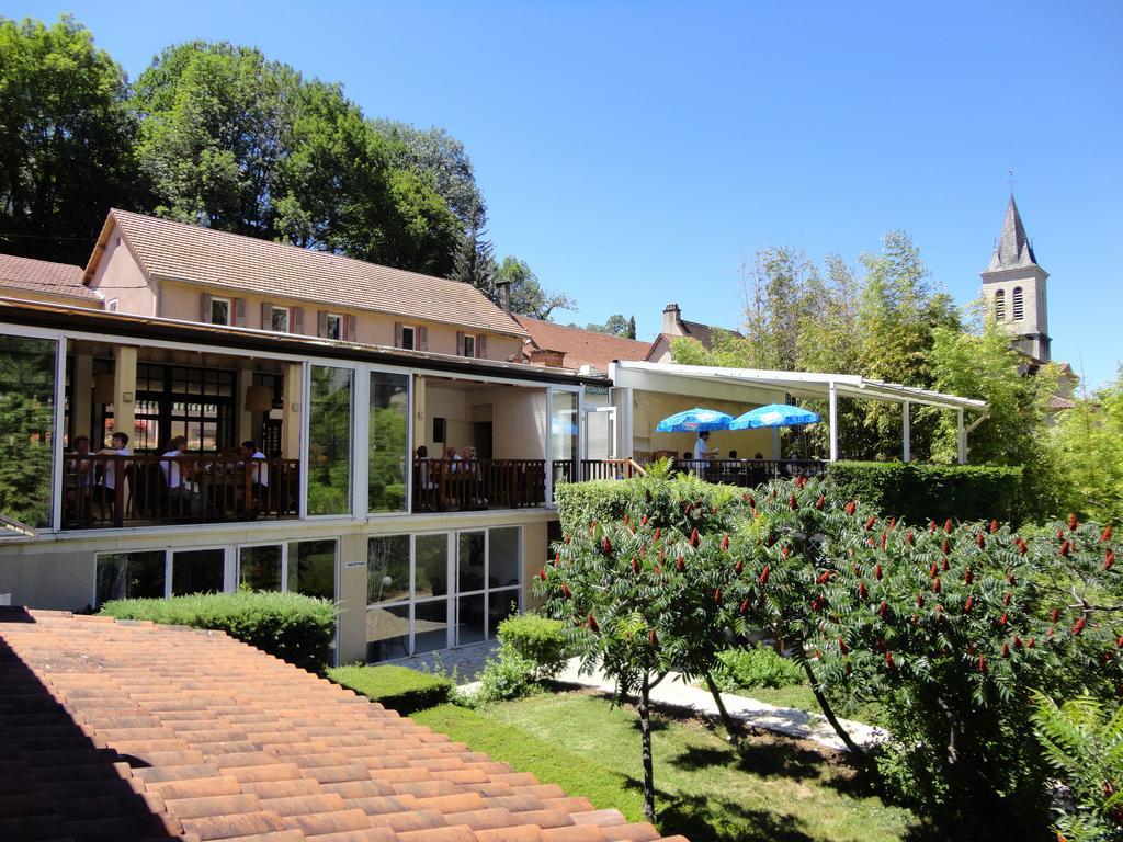 Hotel Restaurant Les Falaises Bouziès Exteriör bild
